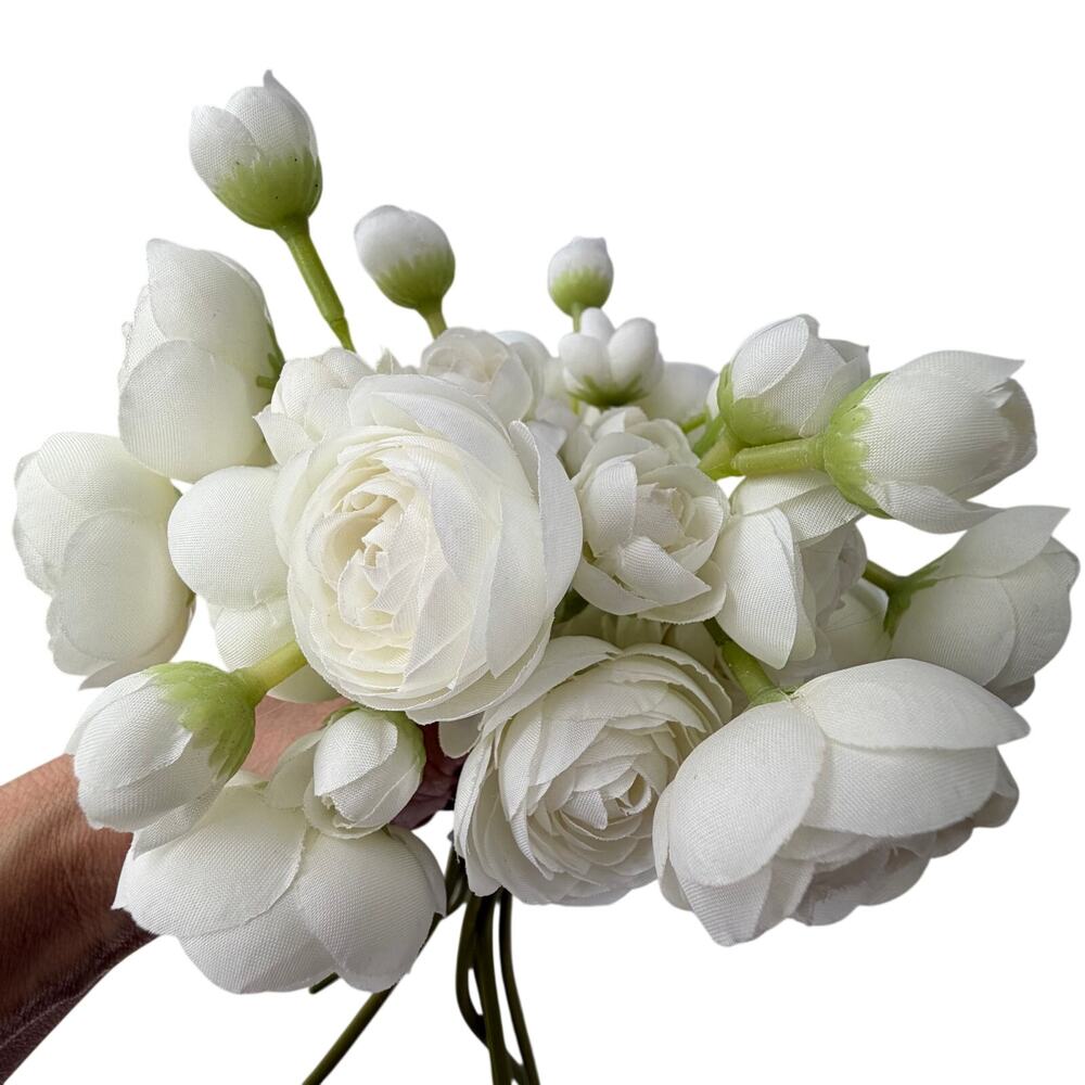Faux Cream Roses Bunch 9 Stems Artificial Flowers EUC